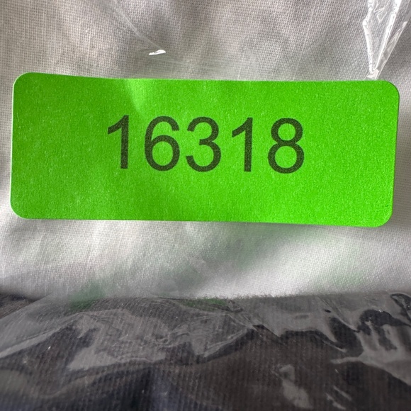 Stranger Things Netflix Hellfire‎ Club Men's Graphic T-Shirt Black Medium TV - Picture 11 of 11